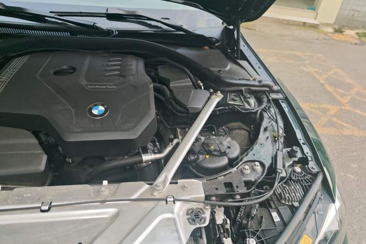 Used BMW 4 Series 2023 425i Gran Coupe M Sport Night Edition Package Engine Bay Left