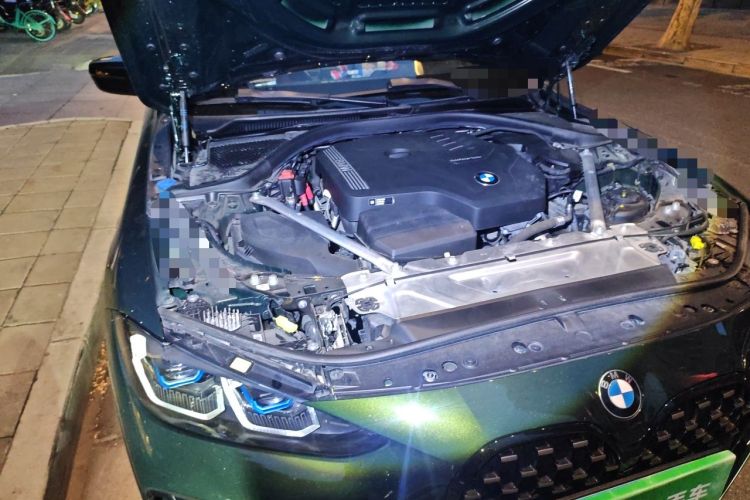 Used BMW 4 Series 2023 425i M Sport Night Edition Engine Bay Right