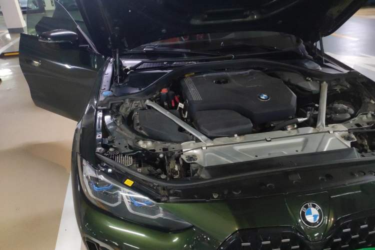 Used BMW 4 Series 2023 425i Gran Coupe M Sport Night Edition Package Engine Bay Right