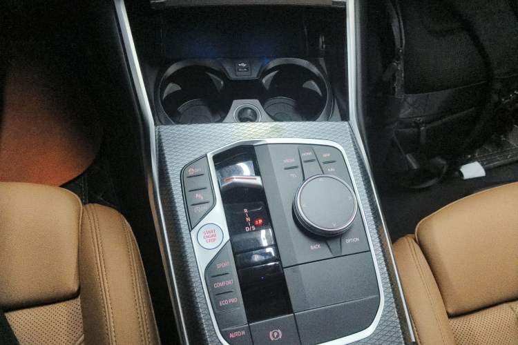 Used BMW 4 Series 2023 425i Gran Coupe M Sport Night Edition Package Gear Lever