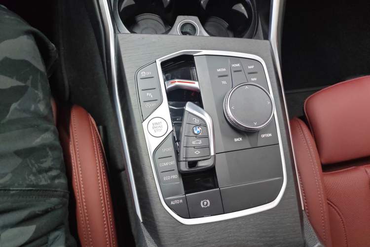 Used BMW 4 Series 2023 425i Gran Coupe M Sport Package Gear Lever