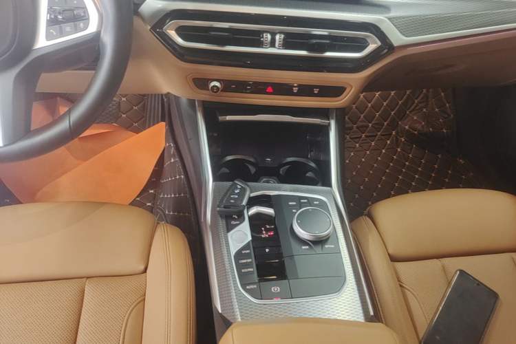 Used BMW 4 Series 2023 425i Gran Coupe M Sport Night Edition Package Gear Lever
