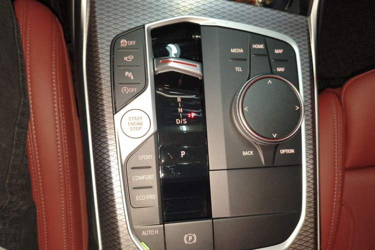 Used BMW 4 Series 2023 425i Gran Coupe M Sport Night Edition Package Gear Lever