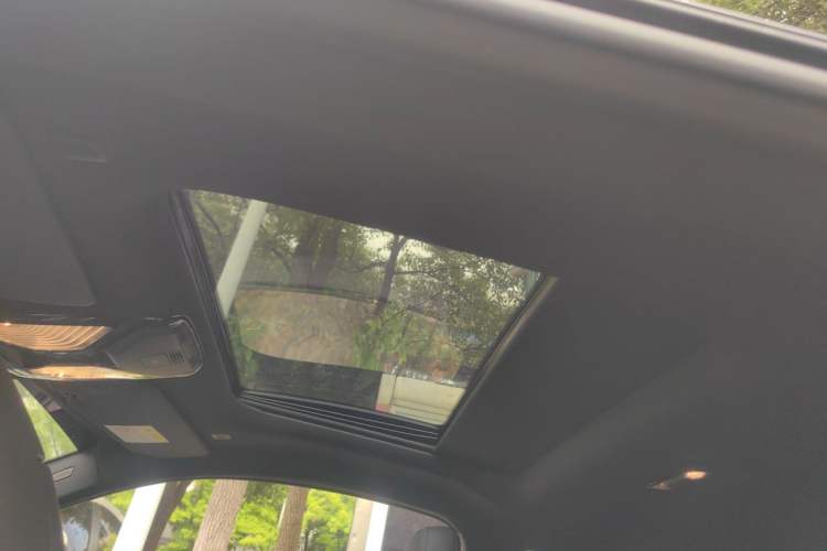 Used BMW 4 Series 2023 430i M Sport Night Edition Headliner