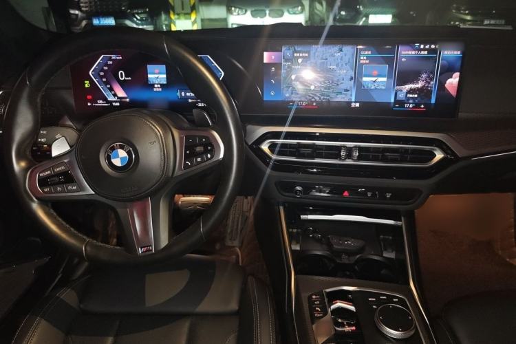 Used BMW 4 Series 2023 425i M Sport Night Edition Interior 2
