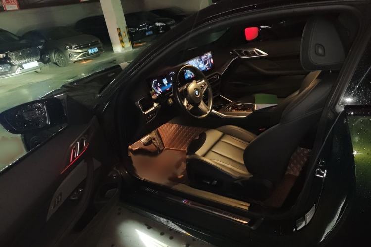 Used BMW 4 Series 2023 425i M Sport Night Edition Interior 3