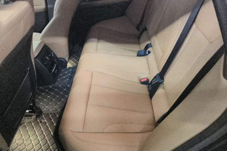 Used BMW 4 Series 2023 425i Gran Coupe M Sport Night Edition Package Interior 4