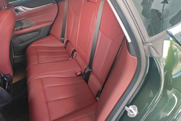 Used BMW 4 Series 2023 425i Gran Coupe M Sport Package Interior 4
