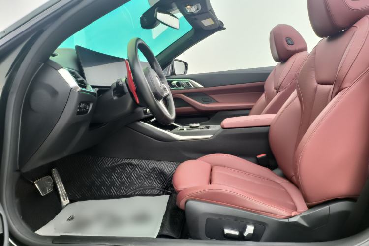 Used BMW 4 Series 2023 425i Convertible M Sport Night Edition Package Left Front Seat