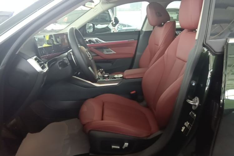 Used BMW 4 Series 2023 425i Gran Coupe M Sport Package Left Front Seat