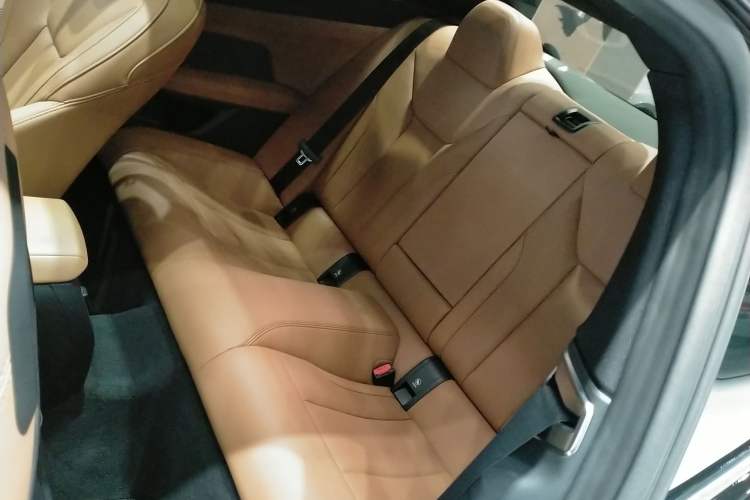 Used BMW 4 Series 2023 430i M Sport Night Edition Left Rear Seat