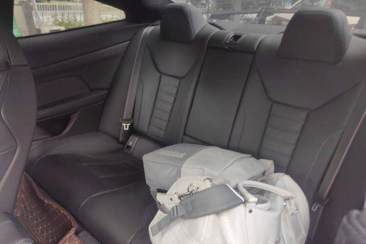 Used BMW 4 Series 2023 430i M Sport Night Edition Left Rear Seat