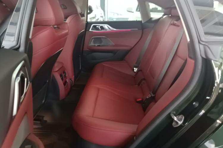 Used BMW 4 Series 2023 425i Gran Coupe M Sport Package Left Rear Seat