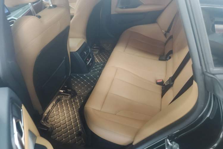 Used BMW 4 Series 2023 425i Gran Coupe M Sport Night Edition Package Left Rear Seat