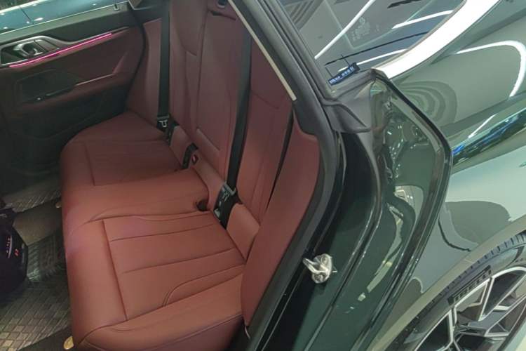 Used BMW 4 Series 2023 425i Gran Coupe M Sport Package Left Rear Seat