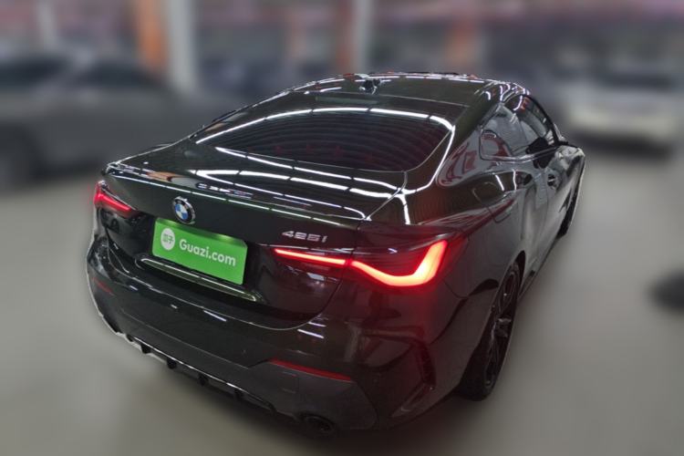 Used BMW 4 Series 2023 425i M Sport Night Edition Rear Right 45 Deg