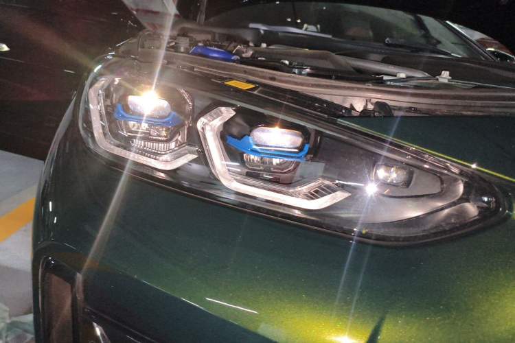 Used BMW 4 Series 2023 425i Gran Coupe M Sport Night Edition Package Right Front Headlight