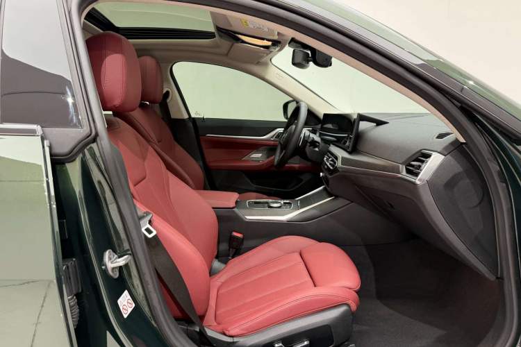 Used BMW 4 Series 2023 425i Gran Coupe M Sport Package Right Front Seat