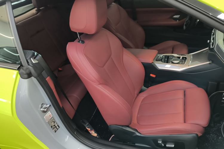 Used BMW 4 Series 2023 430i Convertible M Sport Night Edition Package Right Front Seat