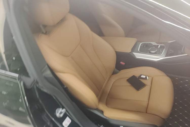 Used BMW 4 Series 2023 425i Gran Coupe M Sport Night Edition Package Right Front Seat