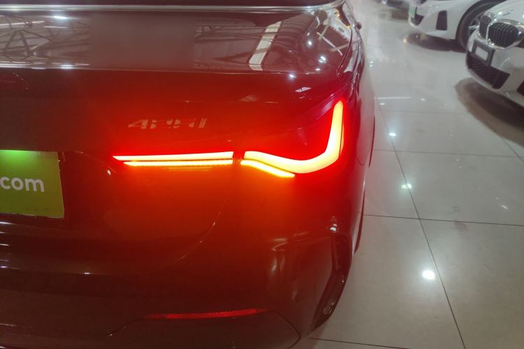 Used BMW 4 Series 2023 425i Convertible M Sport Package Right Rear Taillight