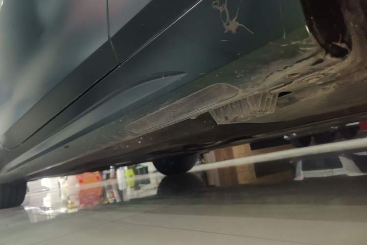 Used BMW 4 Series 2023 430i Convertible M Sport Night Edition Package Right Side Sill