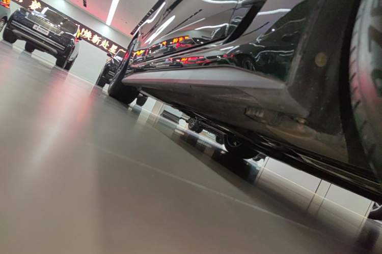 Used BMW 4 Series 2023 425i Gran Coupe M Sport Package Right Side Sill