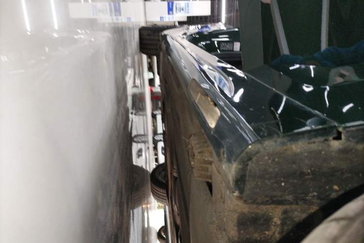 Used BMW 4 Series 2023 425i Convertible M Sport Night Edition Package Right Side Sill