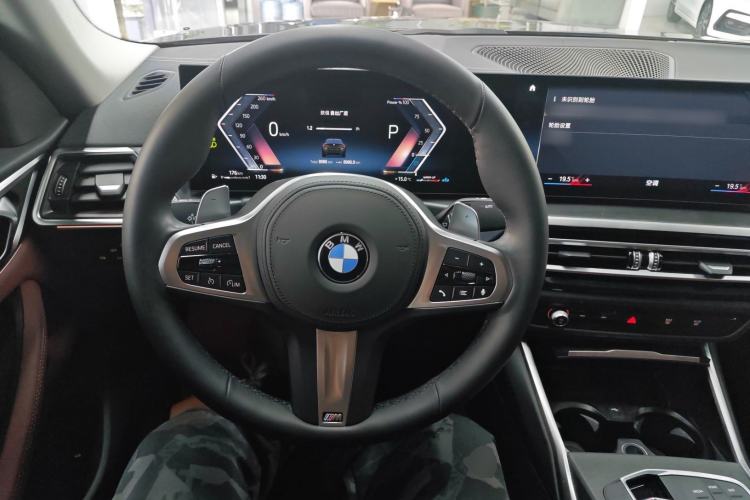 Used BMW 4 Series 2023 425i Gran Coupe M Sport Package Steering Wheel