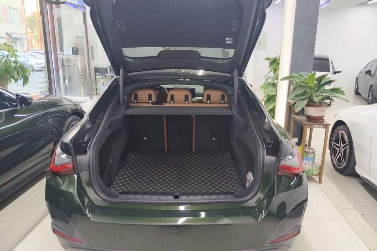 Used BMW 4 Series 2023 425i Gran Coupe M Sport Night Edition Package Trunk