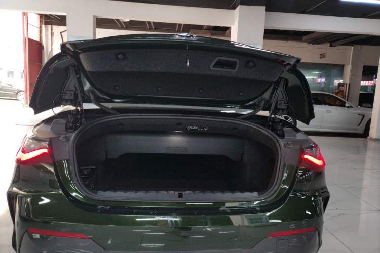 Used BMW 4 Series 2023 425i Convertible M Sport Night Edition Package Trunk