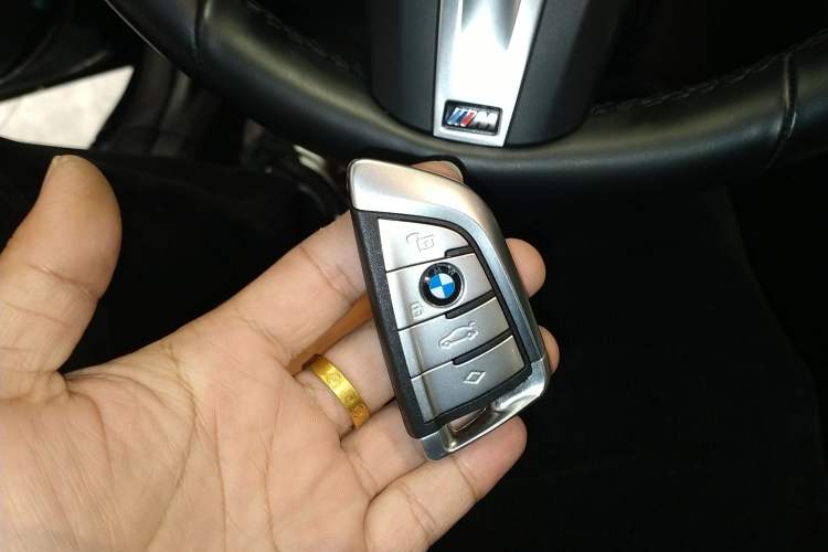 Used BMW 4 Series 2023 430i M Sport Night Edition Vehicle Key