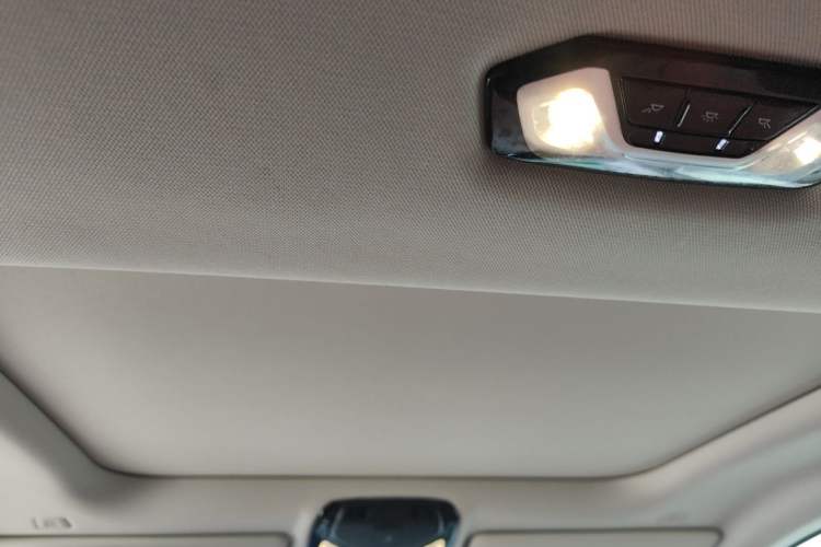 Used BMW 4 Series 2023 425i M Sport Package Headliner