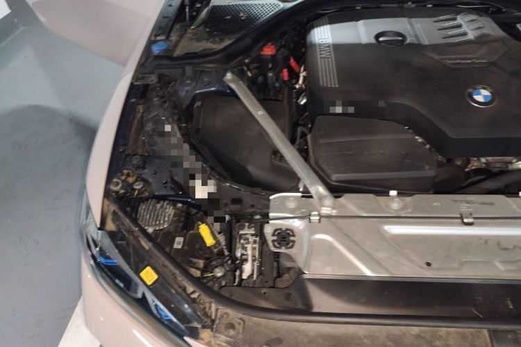 Used BMW 4 Series 2023 425i M Sport Night Edition Engine Bay Right