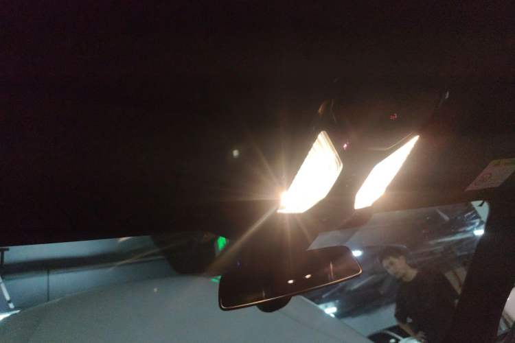 Used BMW 4 Series 2023 425i M Sport Night Edition Headliner