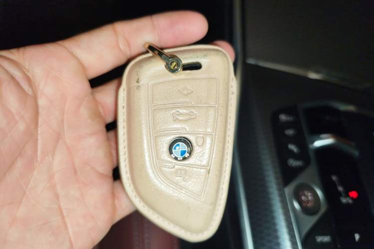 Used BMW 4 Series 2023 425i M Sport Night Edition Vehicle Key