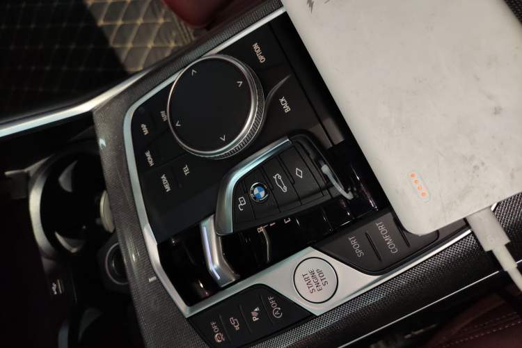 Used BMW 4 Series 2023 430i Convertible M Sport Night Edition Package Interior 1