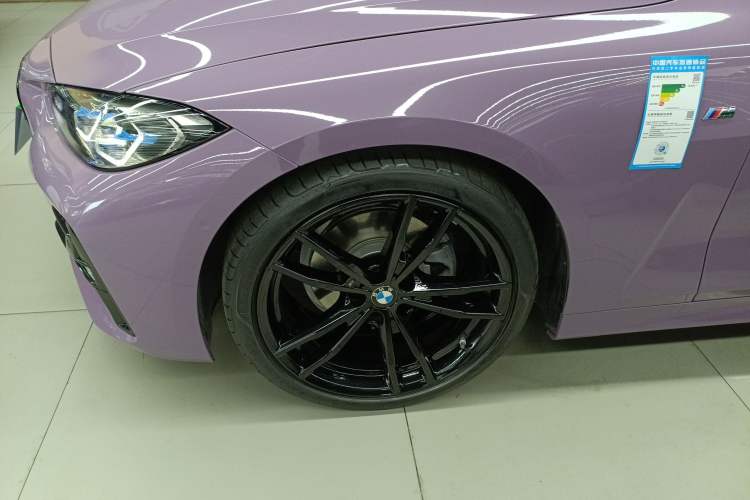 Used BMW 4 Series 2023 425i Convertible M Sport Night Edition Package Left Front Wheel Hub