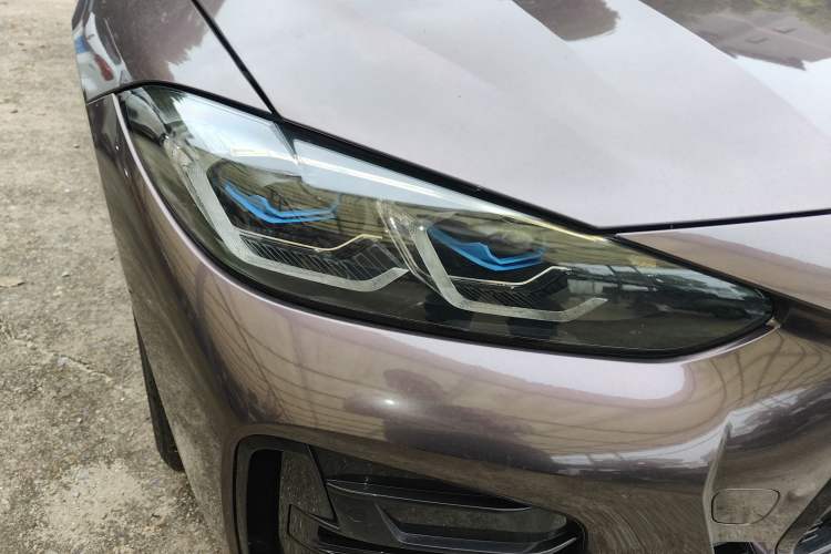 Used BMW 4 Series 2023 425i M Sport Night Edition Right Front Headlight
