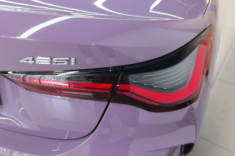 Used BMW 4 Series 2023 425i Convertible M Sport Night Edition Package Right Rear Taillight