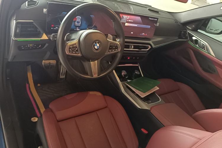 Used BMW 4 Series 2023 430i M Sport Night Edition Center Console