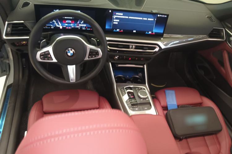 Used BMW 4 Series 2023 430i Convertible M Sport Night Edition Package Center Console