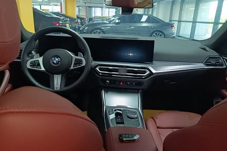 Used BMW 4 Series 2023 425i Gran Coupe M Sport Night Edition Package Center Console