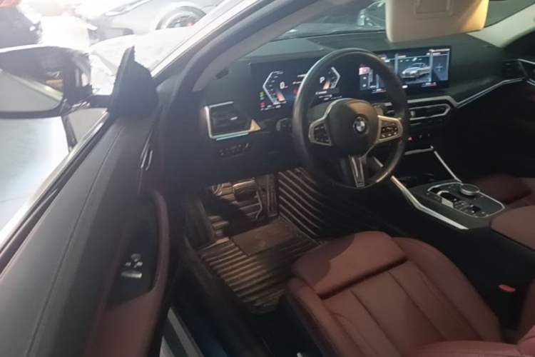 Used BMW 4 Series 2023 425i M Sport Package Driver Seat