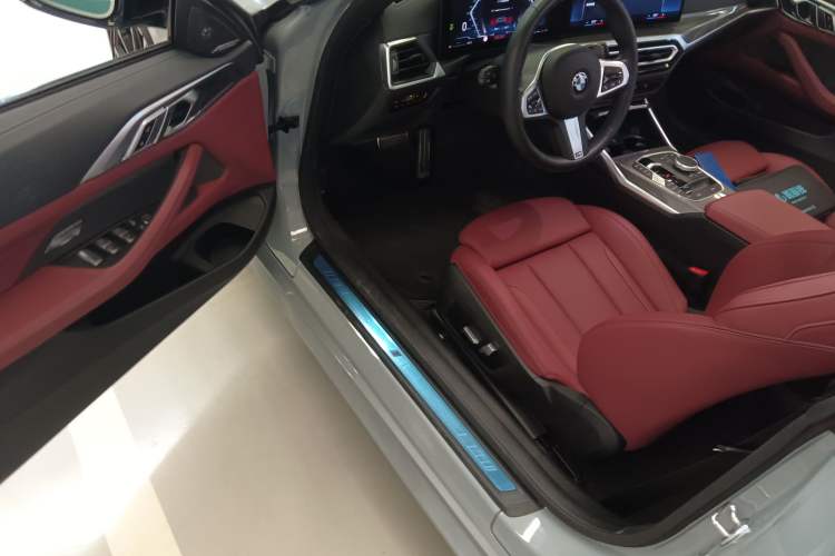 Used BMW 4 Series 2023 430i Convertible M Sport Night Edition Package Driver Seat
