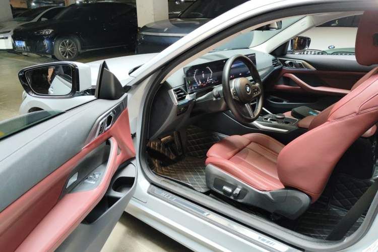Used BMW 4 Series 2023 425i M Sport Package Driver Seat