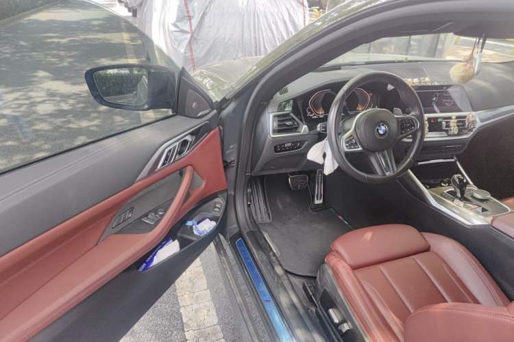 Used BMW 4 Series 2023 430i M Sport Night Edition Driver Seat