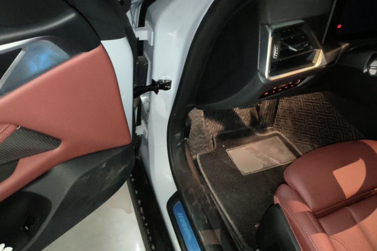 Used BMW 4 Series 2023 425i Gran Coupe M Sport Night Edition Package Driver Seat