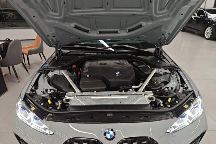 Used BMW 4 Series 2023 425i M Sport Night Edition Engine Bay