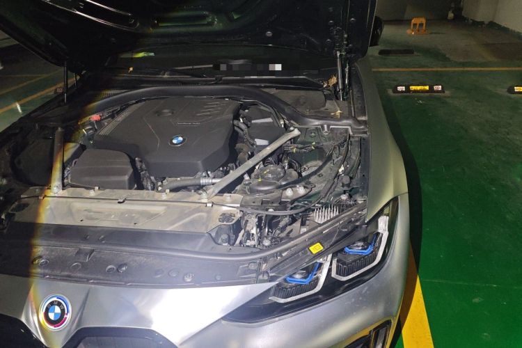 Used BMW 4 Series 2023 425i Gran Coupe M Sport Night Edition Package Engine Bay Left